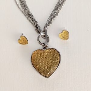 FREE w/ purchase Dazzling Heart Jewelry